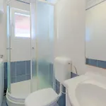 Two-bedroom In Prigradica