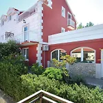 Two-bedroom In Prigradica